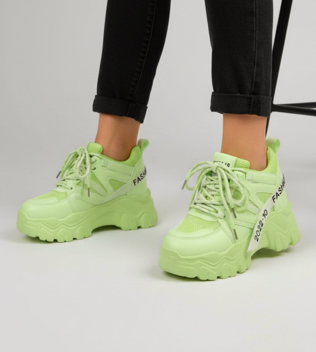 10cm increasing height thick sole stylish wedge shoes 3013