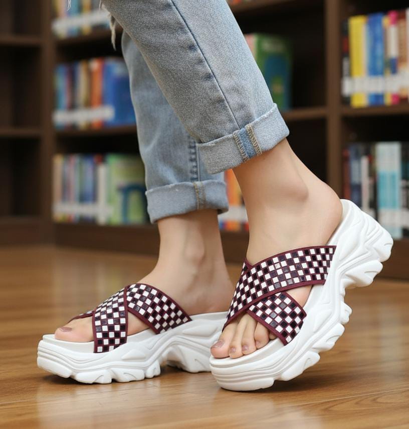 Chess print high wedge china sole 3 inches slipper