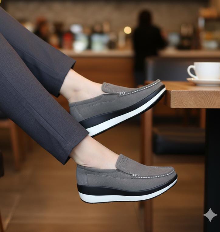 Casual suede moccasin loafers 2 inches high shoes