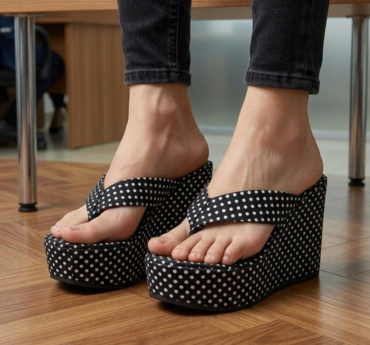 Polka dot printed casual 4 inches high wedge slipper 3049
