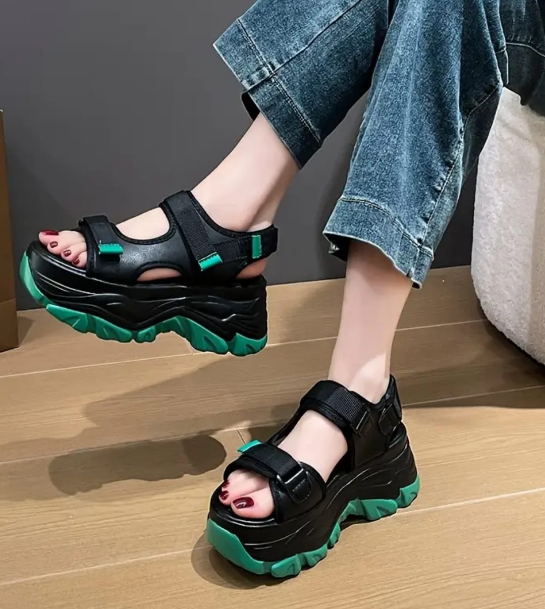 Thick sole chunky style 3 inches high sole sandal 2944