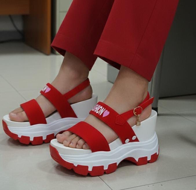 Chunky high wedge china sole fashion 4 inches sandal