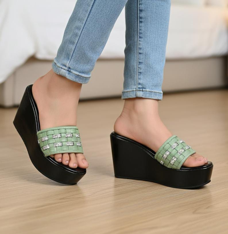Beautiful fancy wedge 4 inches high heel slipper