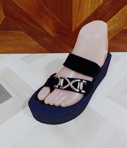 Casual summer flipflops chain design 2.5 inches slipper