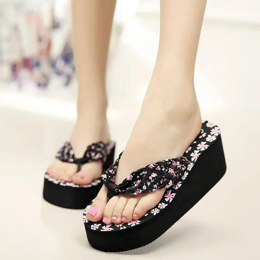 Casual floral printed flipflops 2.5 inches slipper