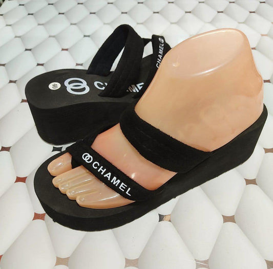Casual summer flipflops 2.25 inches slipper