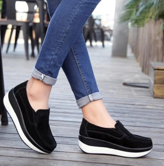 Casual suede moccasin loafers 2 inches high shoes