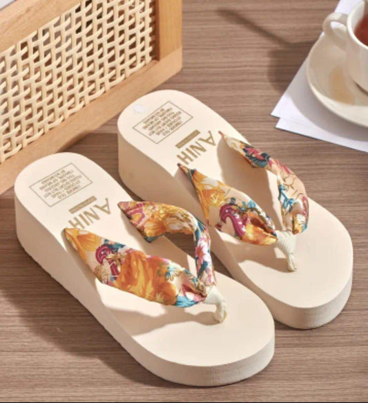 Floral print stylish wedge flipflop 2 inches slipper