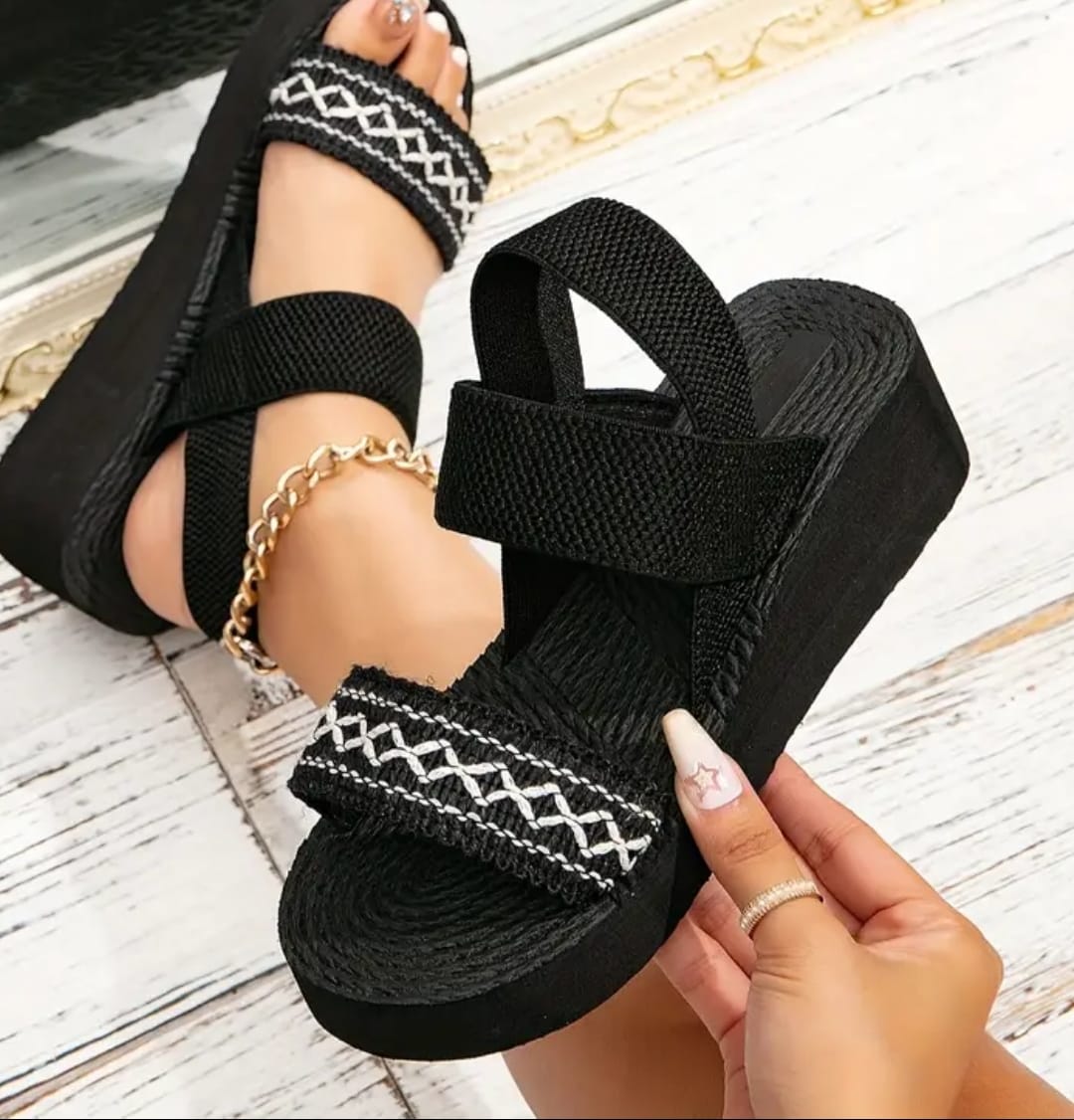 Summer casual lightweight 2 inches sandal 2957
