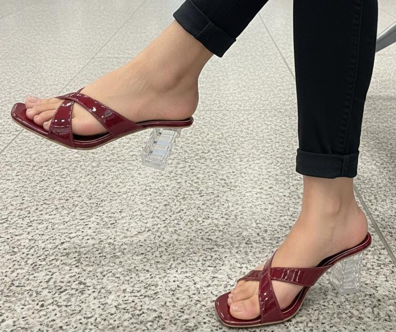 Year End Sale Fancy transparent crystal high heel back open 2864