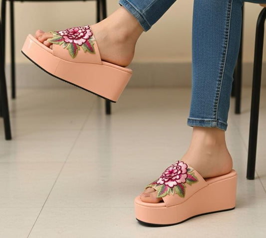 Floral fancy patent style high 3 inches slipper