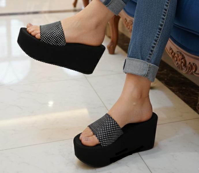 Polka dot casual flipflop thick sole slipper 3 inches high 3031