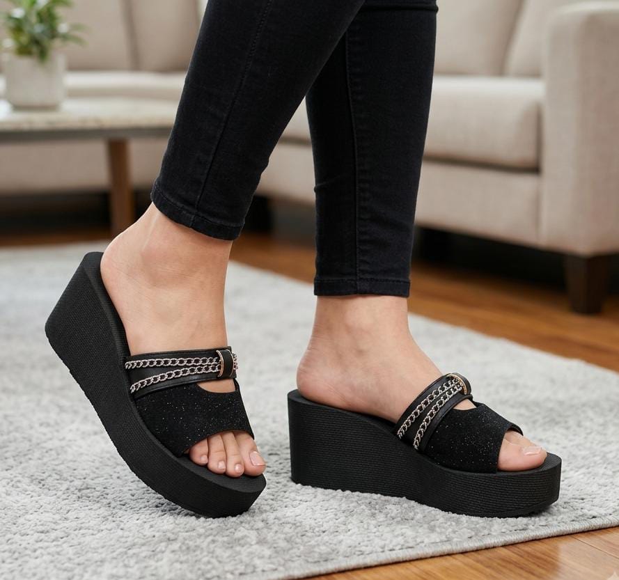 Double thin straps adorned with sparkling crystal rhinestones slipper 3084