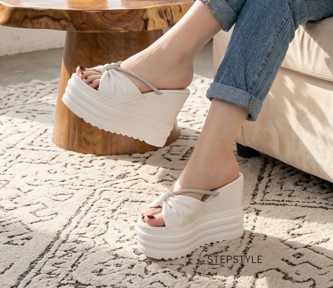 Rhinestones straps embellished knot platform wedges slides 3074