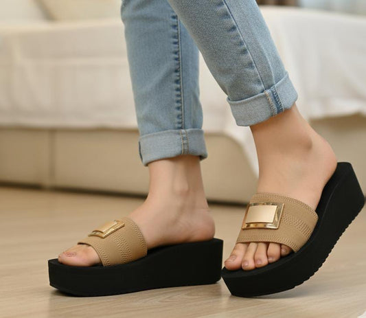 Summer casual trendy flipflops for girls 2.5 inches slippers