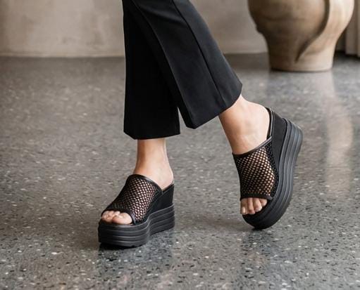 Onyx mesh mega wedge thick sole platform slides 3072