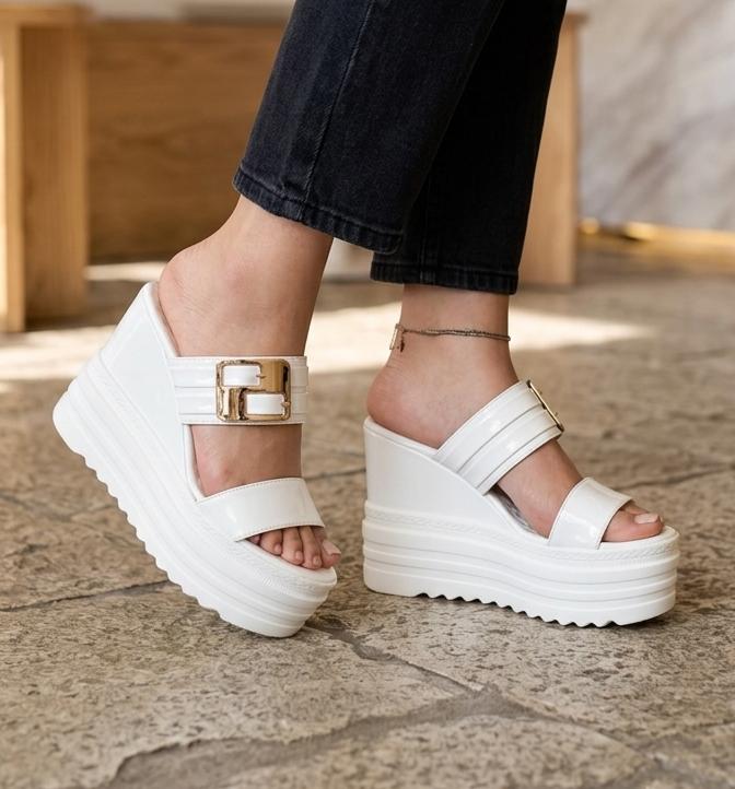 Glossy thick sole gold buckle platform wedge slides 3070