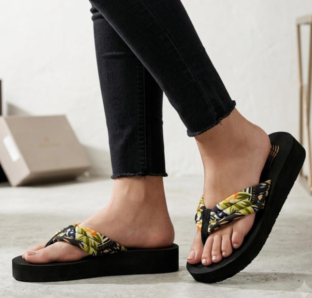 Trendy flipflops style 2588 1 inch slippers