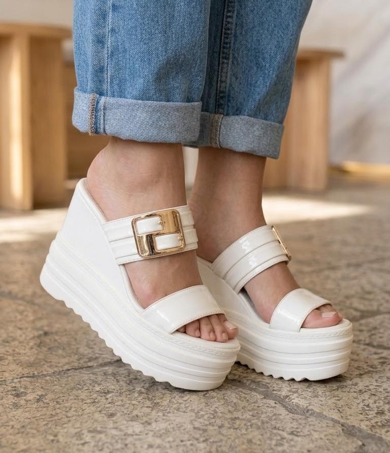 Glossy thick sole gold buckle platform wedge slides 3070