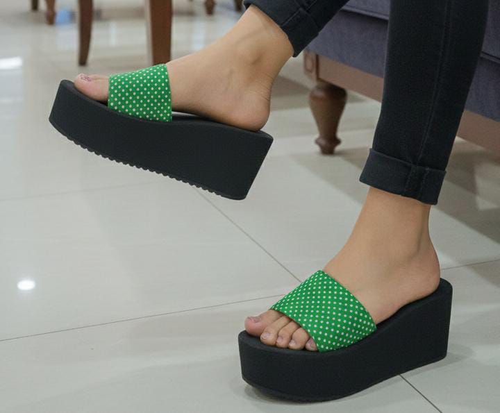 Polka dot casual flipflop thick sole slipper 3 inches high 3031