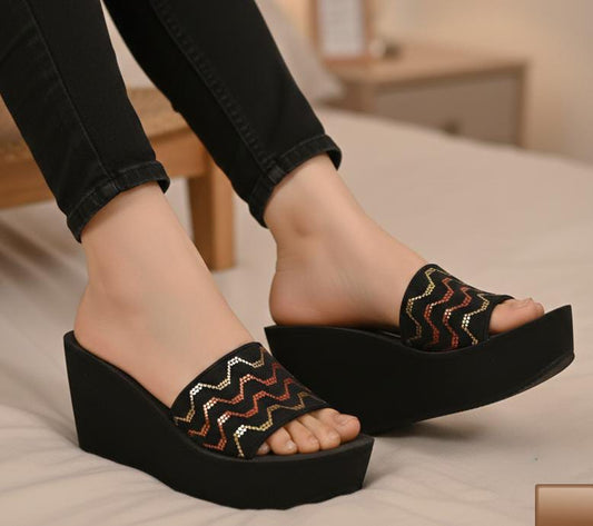 Zigzag pattern casual thick sole softie slipper 3 inches high 3029