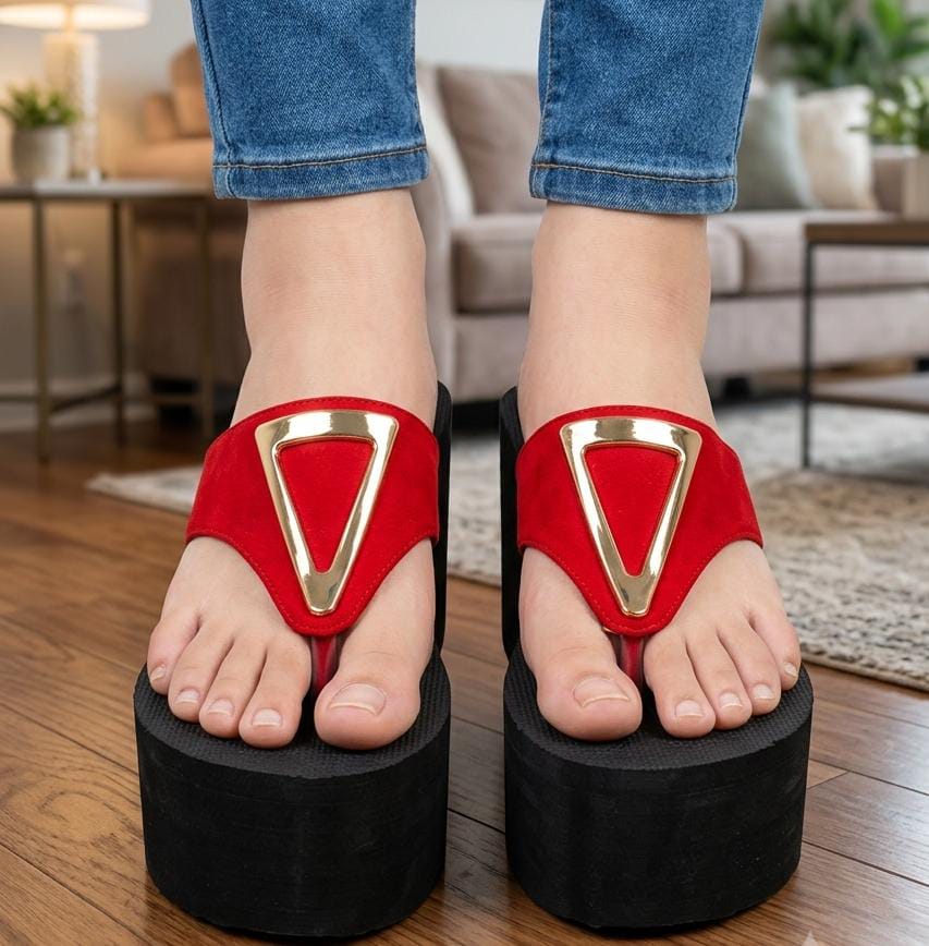 Open toe thick sole high wedge slipper golden buckle 3030
