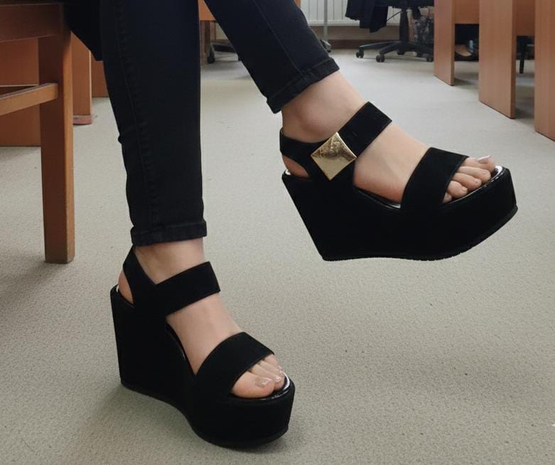 Open toe stylish high wedge 4 inches sandal 2909
