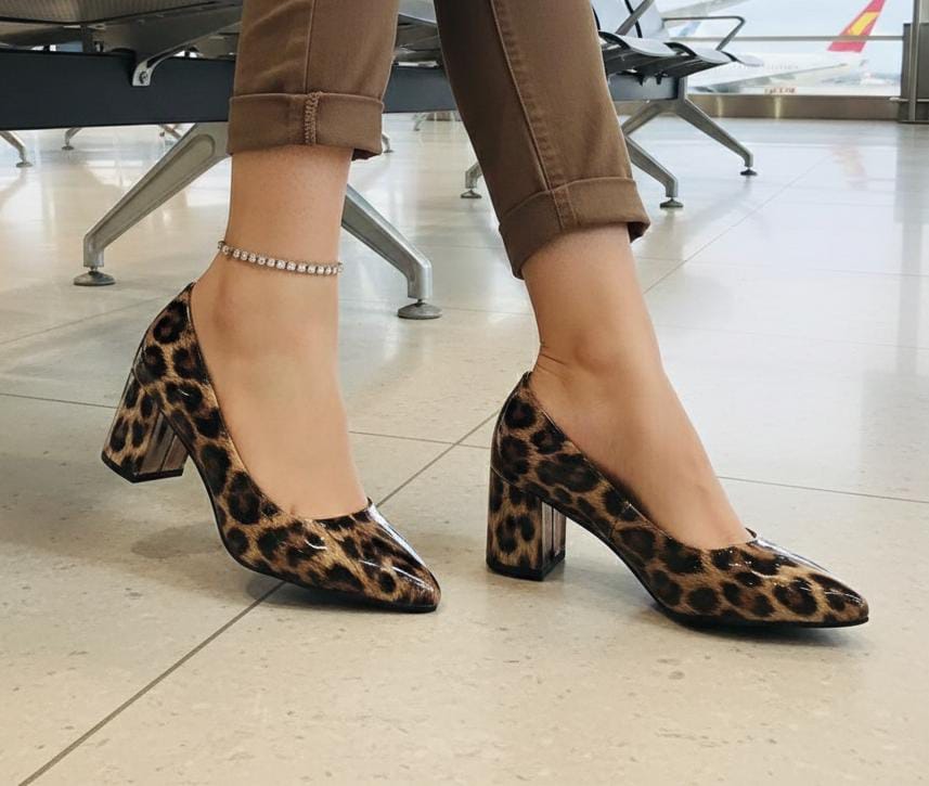 Azadi Sale Pointed toe leopard print block heel pumps shoes 3009