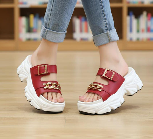 Flat sole chunky style 3 inches high slipper