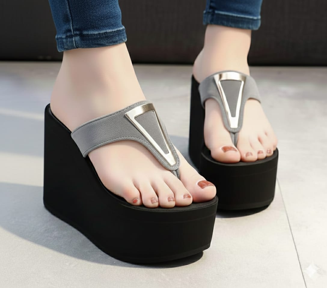 Open toe thick sole high wedge flipflop slipper 3030 golden buckle