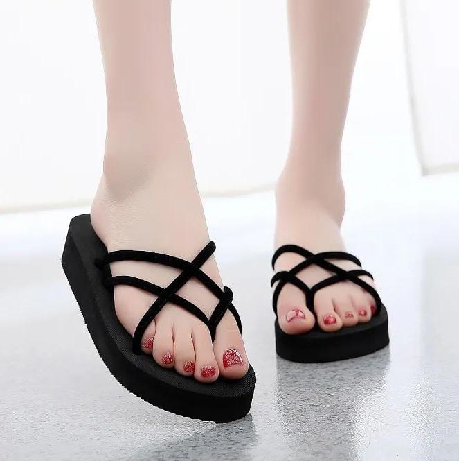 Trendy Flipflops Style 588 - China Shoes Store